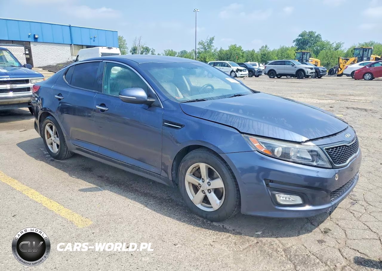 2015 Kia Optima Lx VIN:5XXGM4A76FG373587 - 4