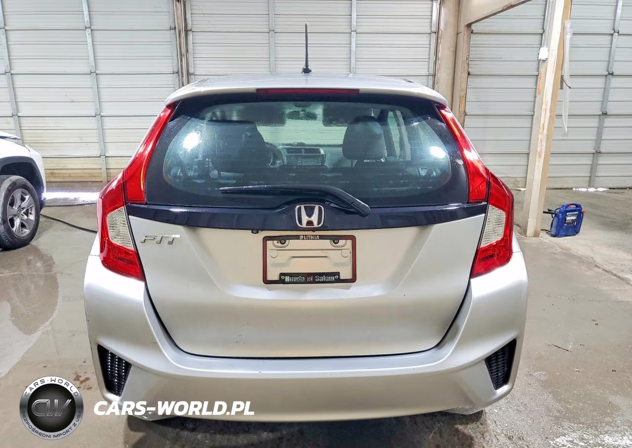 2015 Honda Fit Lx VIN:3HGGK5H5XFM714814 - 6