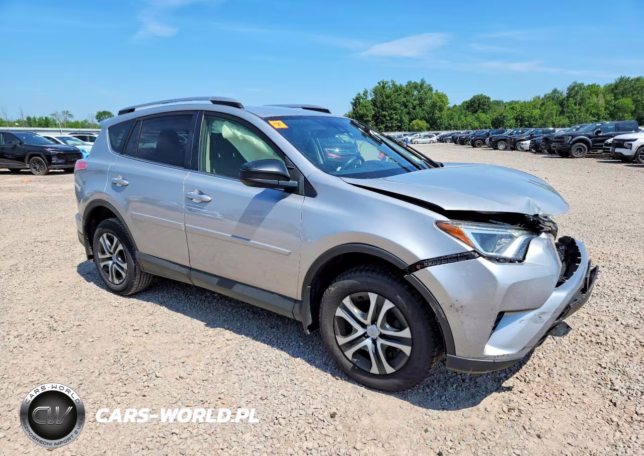 2018 Toyota Rav4 Le VIN:JTMBFREV7JJ252100 - 4