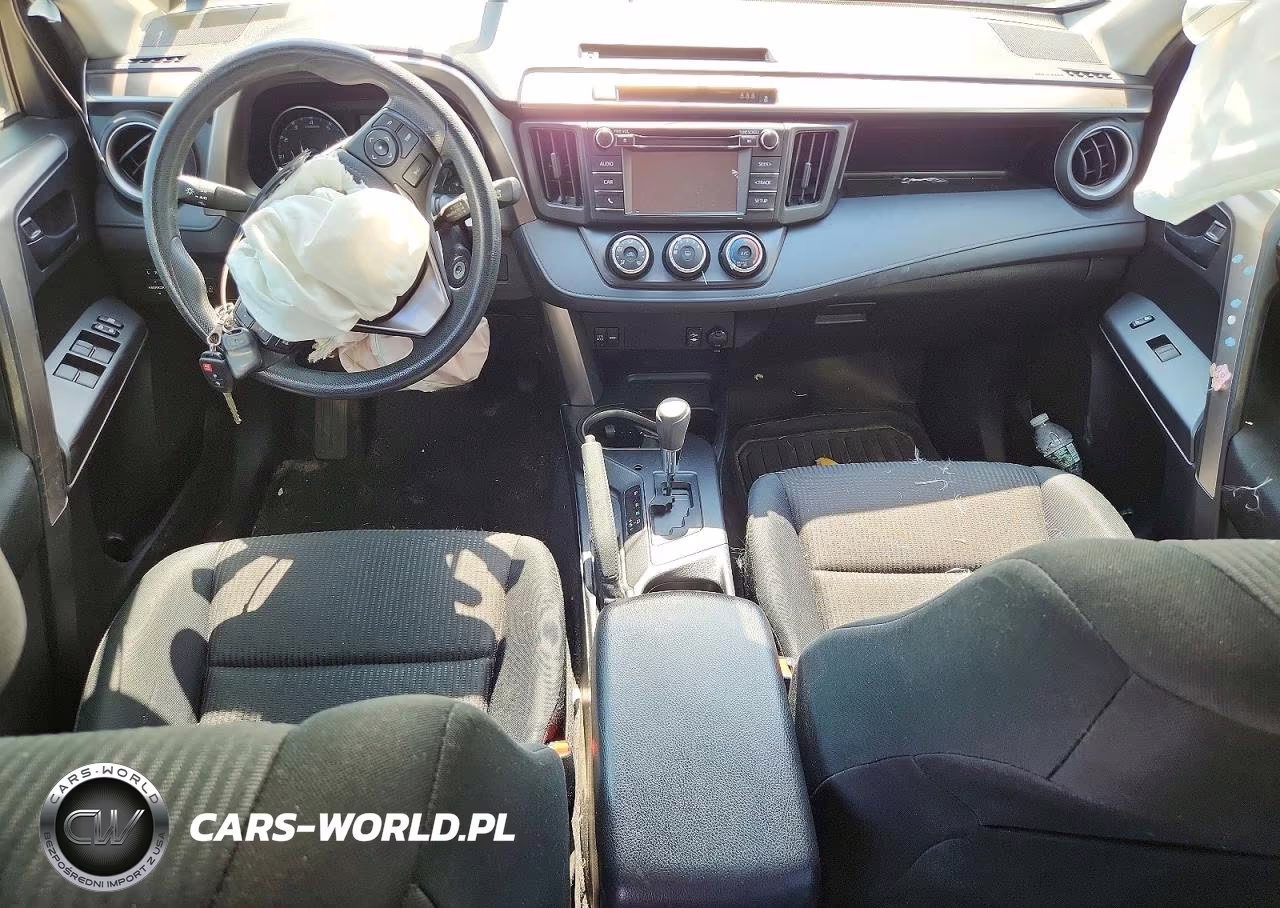2018 Toyota Rav4 Le VIN:JTMBFREV7JJ252100 - 8