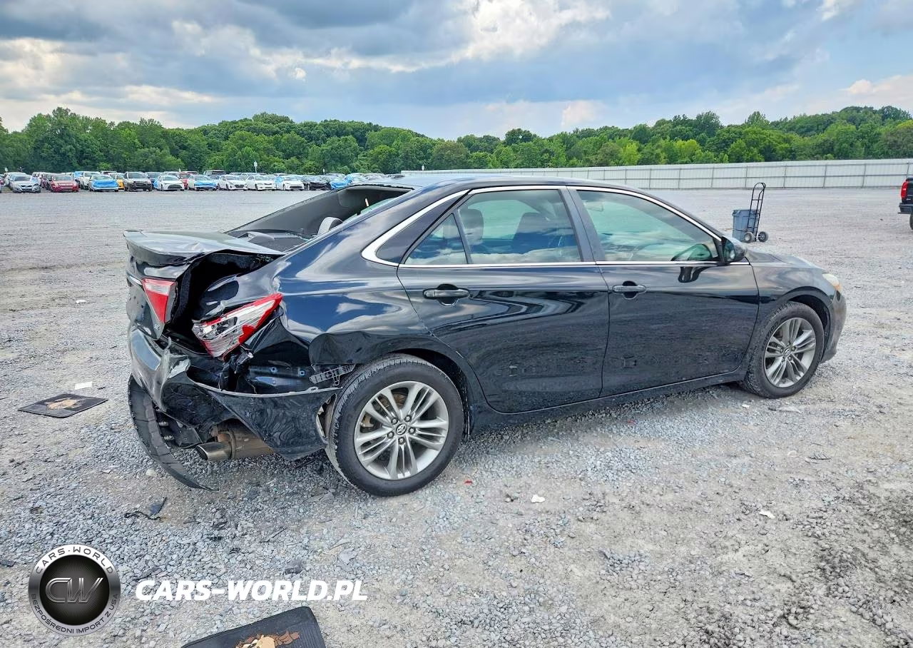 2016 Toyota Camry Se VIN:4T1BF1FK8GU212911 - 3