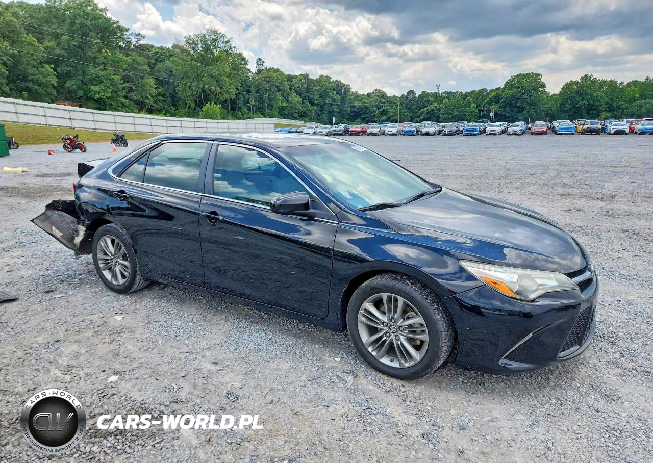 2016 Toyota Camry Se VIN:4T1BF1FK8GU212911 - 4