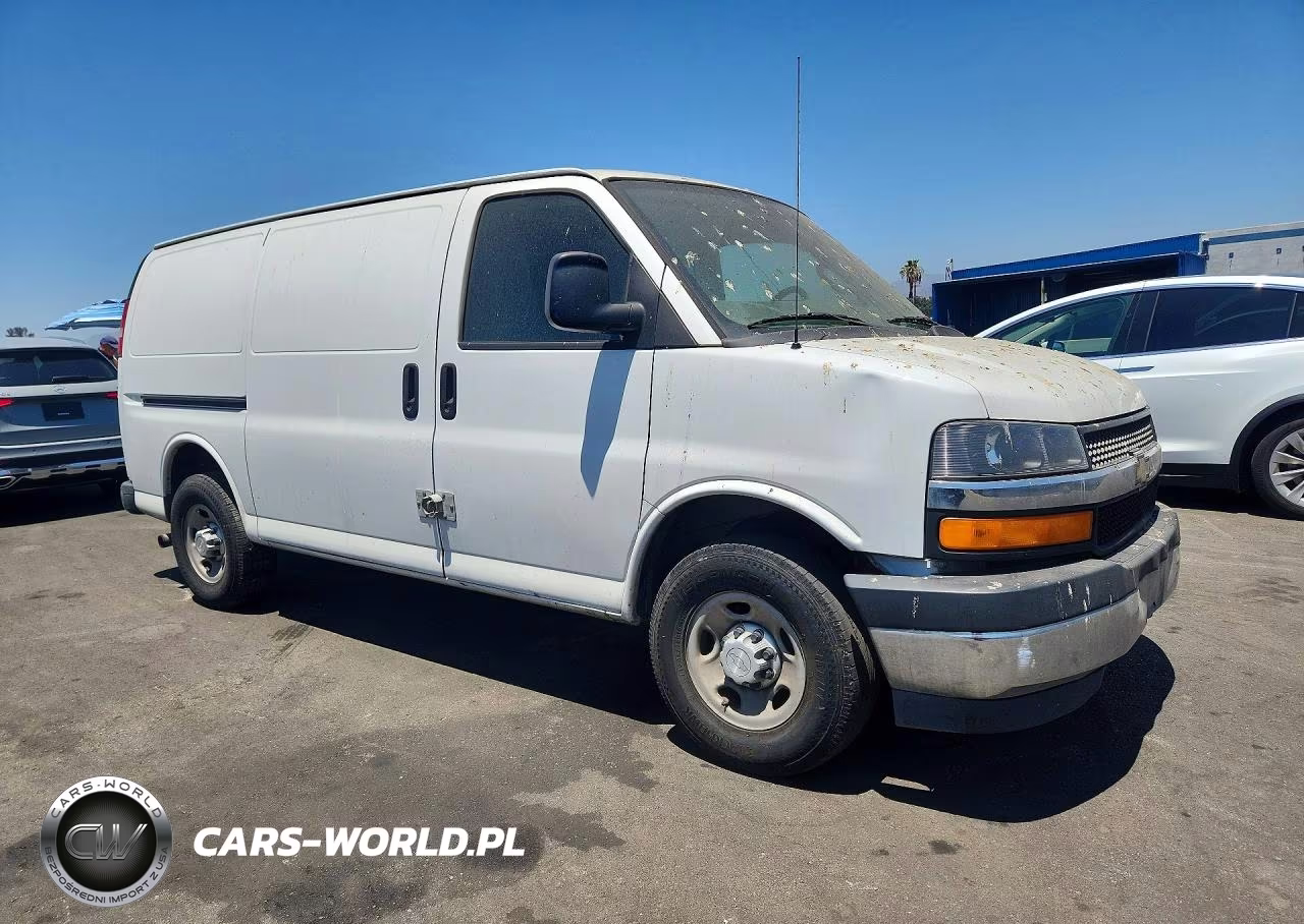 2017 Chevrolet Express G2500 VIN:1GCWGAFF8H1115863 - 4