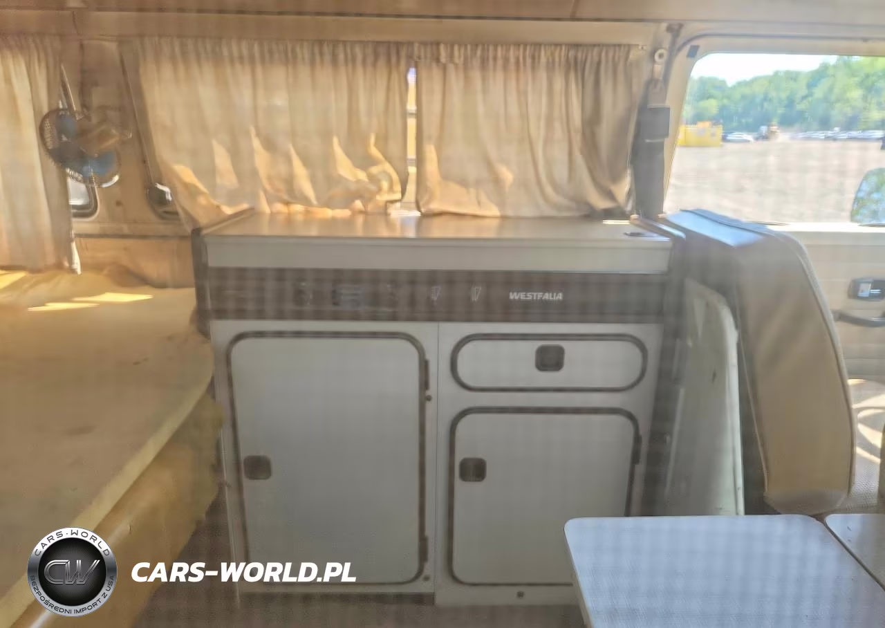 1970 Volkswagen Transporter VIN:2312012756 - 11