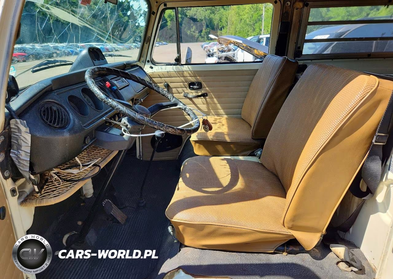 1970 Volkswagen Transporter VIN:2312012756 - 7