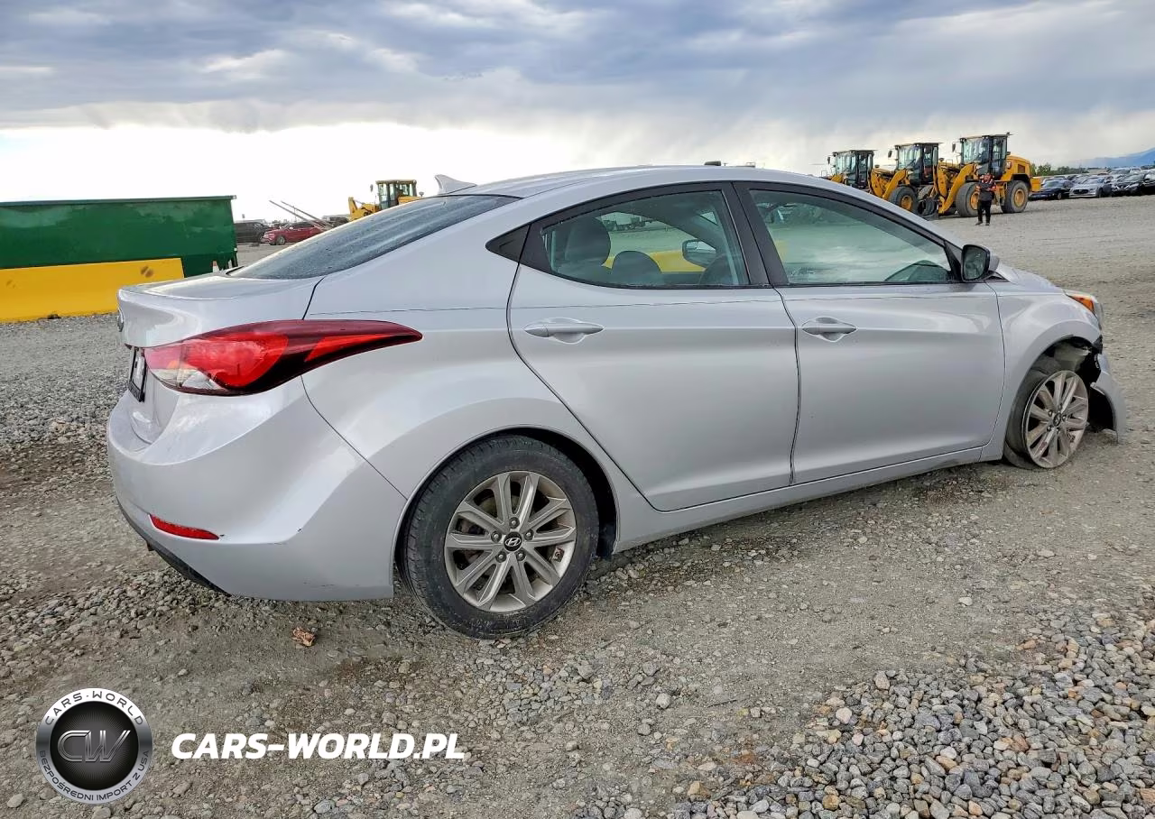 2014 Hyundai Elantra Se VIN:5NPDH4AE7EH492211 - 3