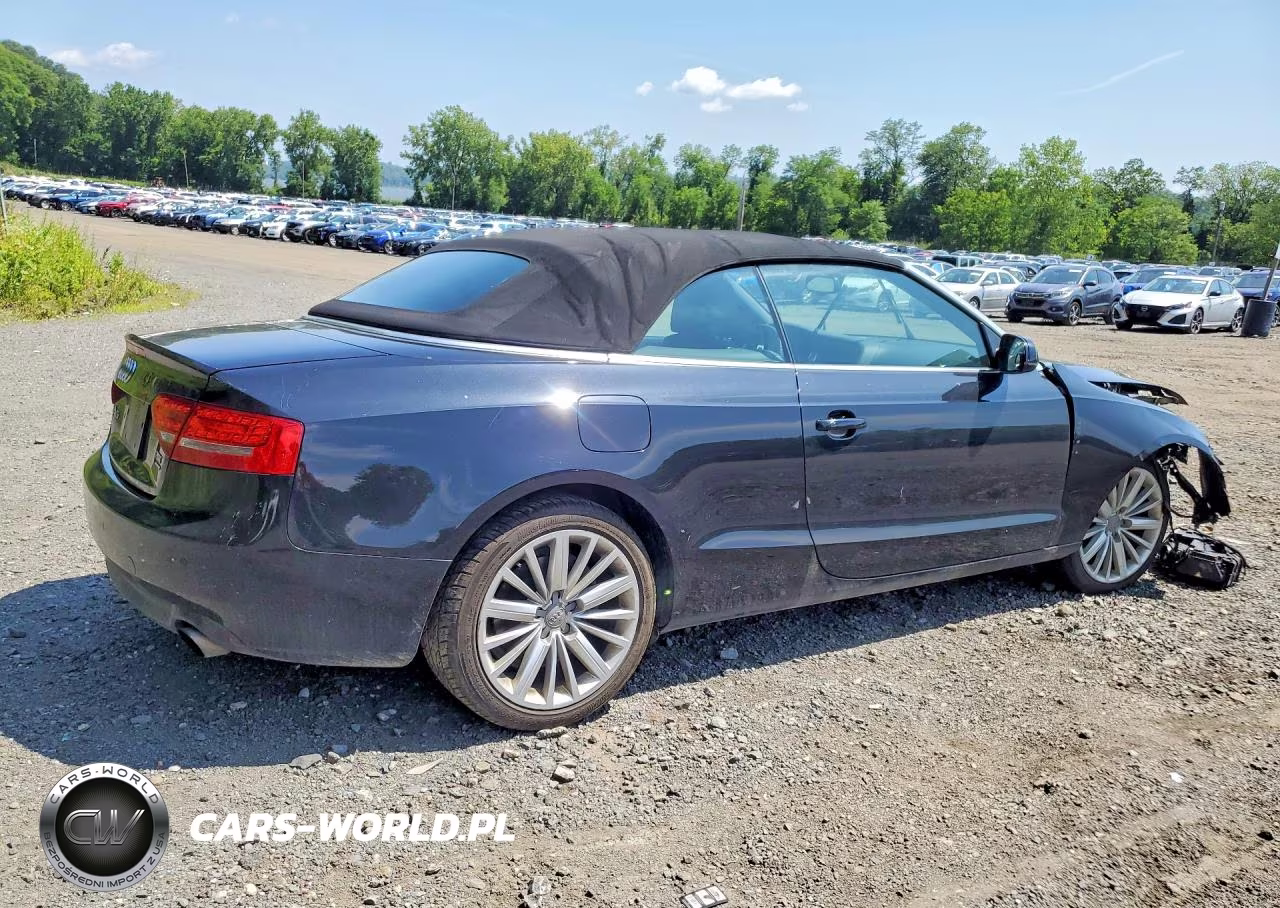 2012 Audi A5 Premium Plus VIN:WAULFAFHXCN006715 - 3