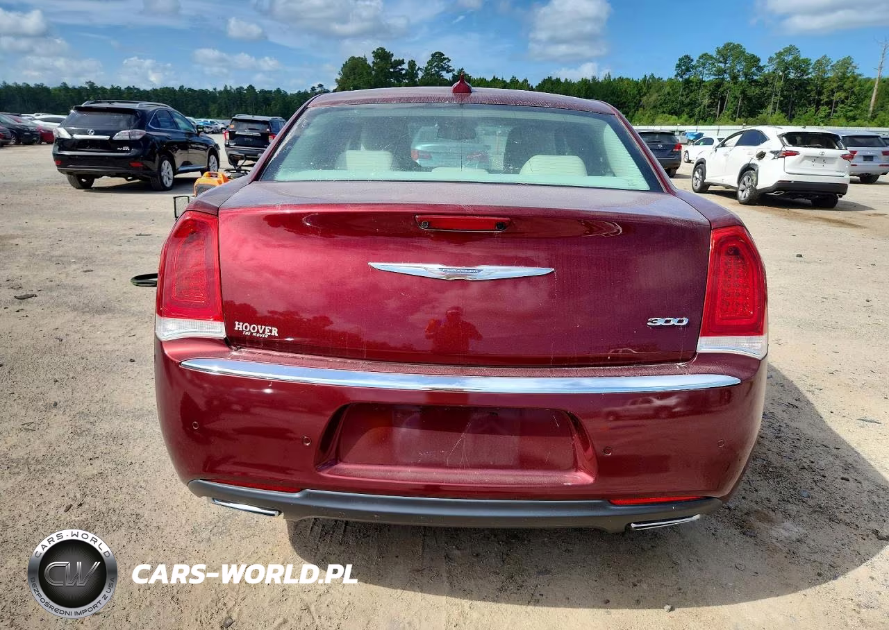 2015 Chrysler 300 Limited VIN:2C3CCAAG7FH882427 - 6