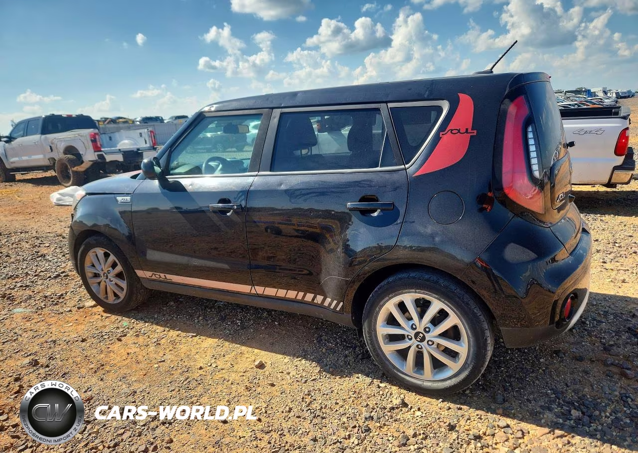 2018 Kia Soul + VIN:KNDJP3A55J7537015 - 2