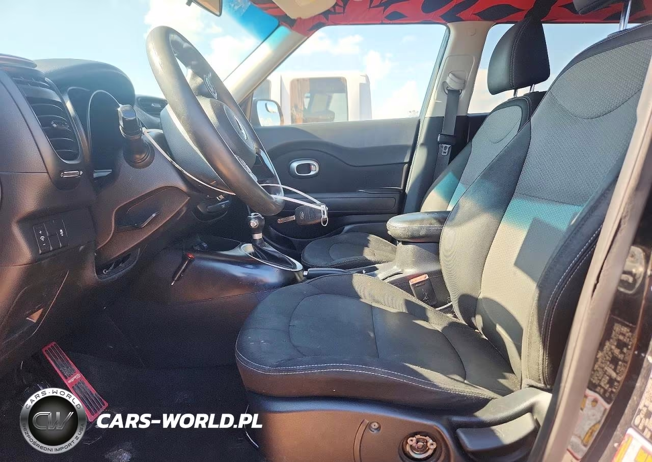 2018 Kia Soul + VIN:KNDJP3A55J7537015 - 7