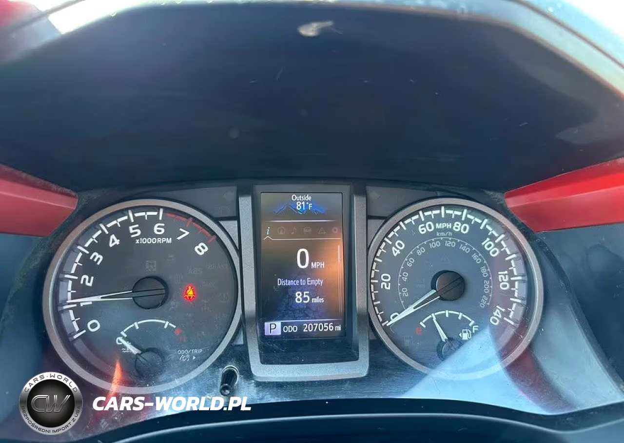 2016 Toyota Tacoma Trd Sport VIN:3TMCZ5AN3GM012158 - 5