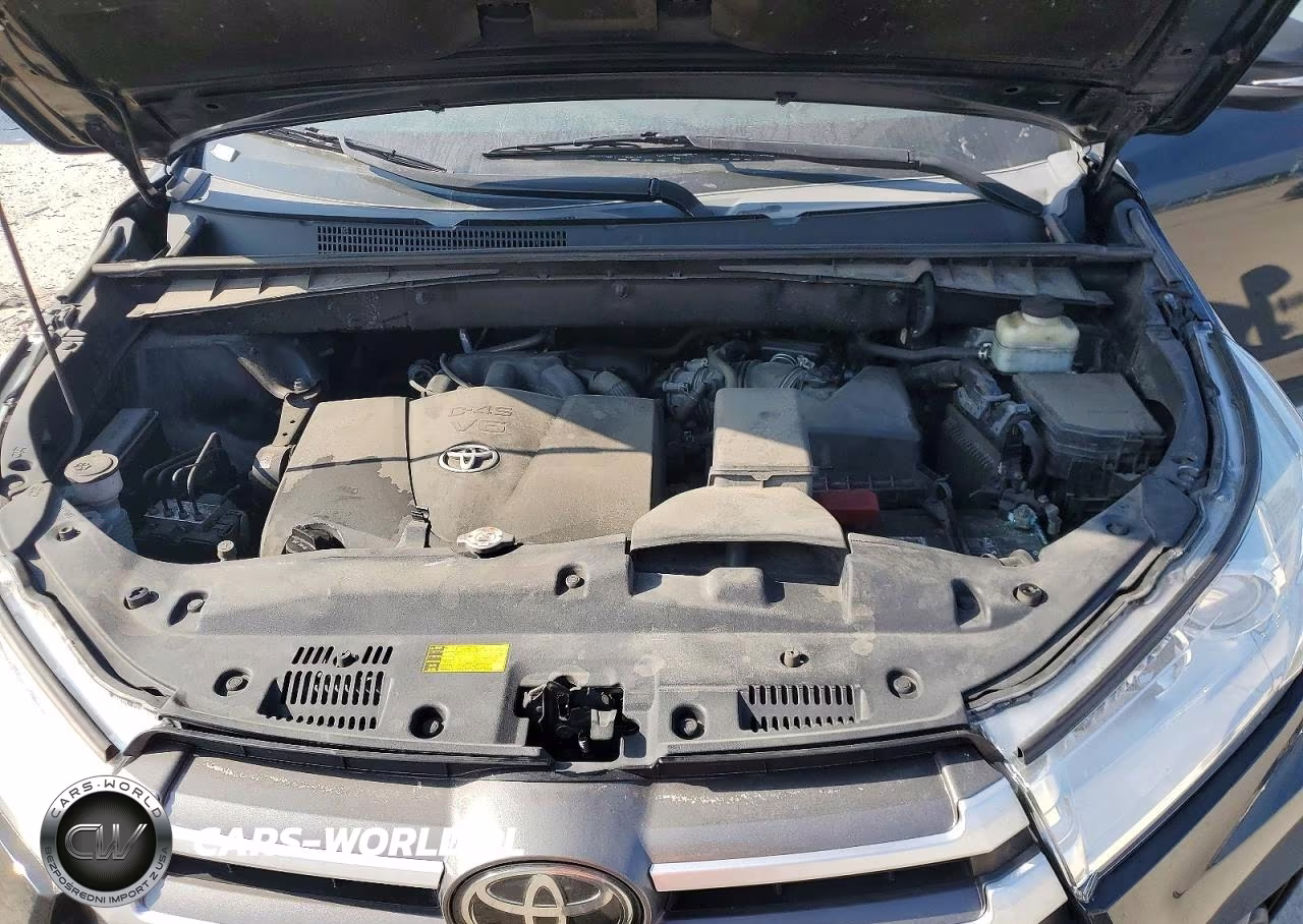 2018 Toyota Highlander Xle VIN:5TDJZRFH9JS838134 - 12
