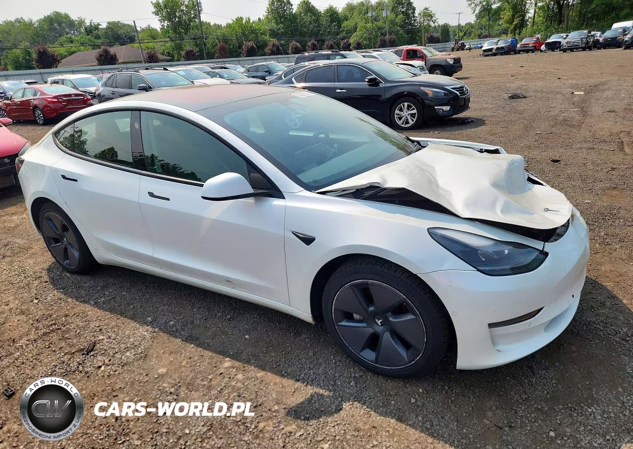 2021 Tesla Model 3 VIN:5YJ3E1EB2MF869737 - 4