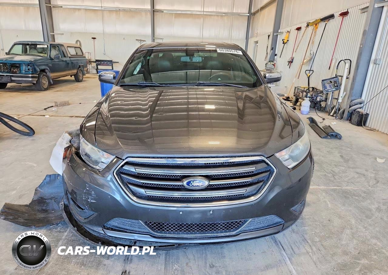2015 Ford Taurus Limited VIN:1FAHP2F80FG104792 - 5