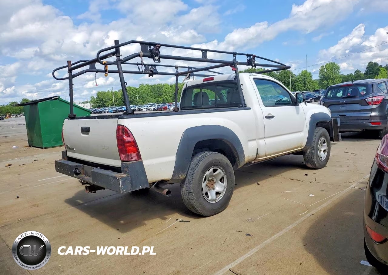 2013 Toyota Tacoma VIN:5TFPX4EN1DX016744 - 3