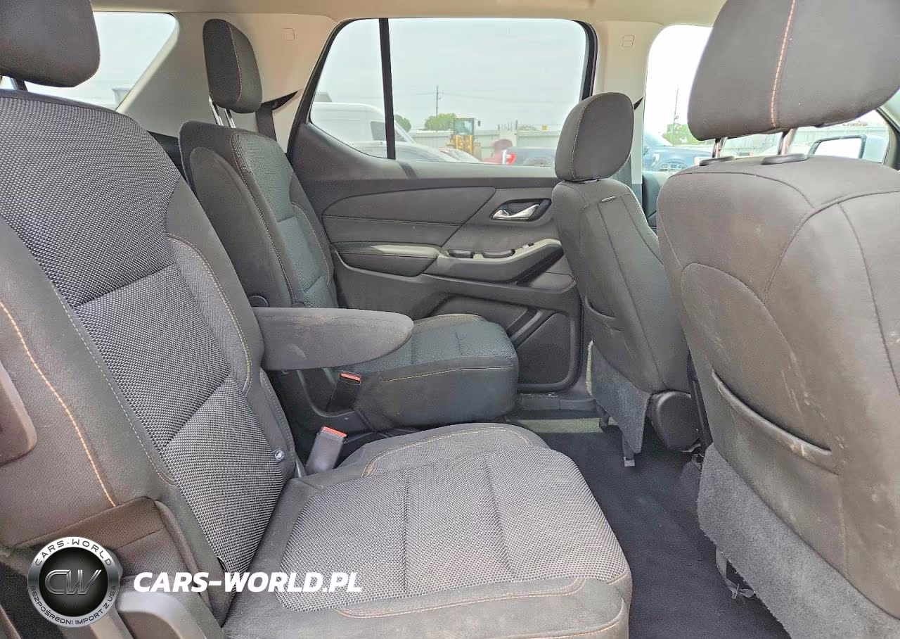 2018 Chevrolet Traverse Lt VIN:1GNERGKW5JJ117100 - 11