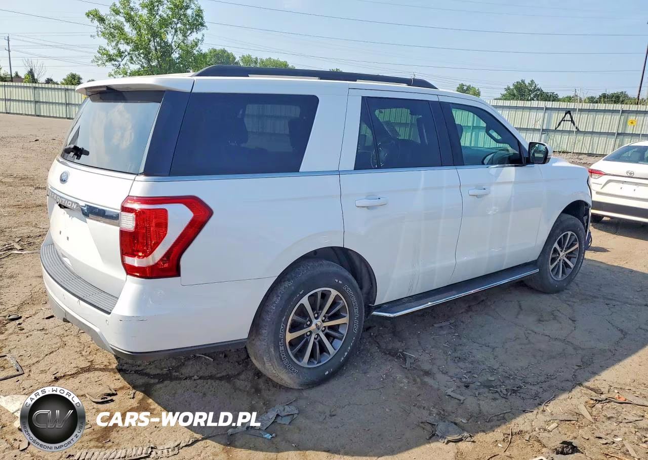 2021 Ford Expedition Xlt VIN:1FMJU1JT1MEA21161 - 3
