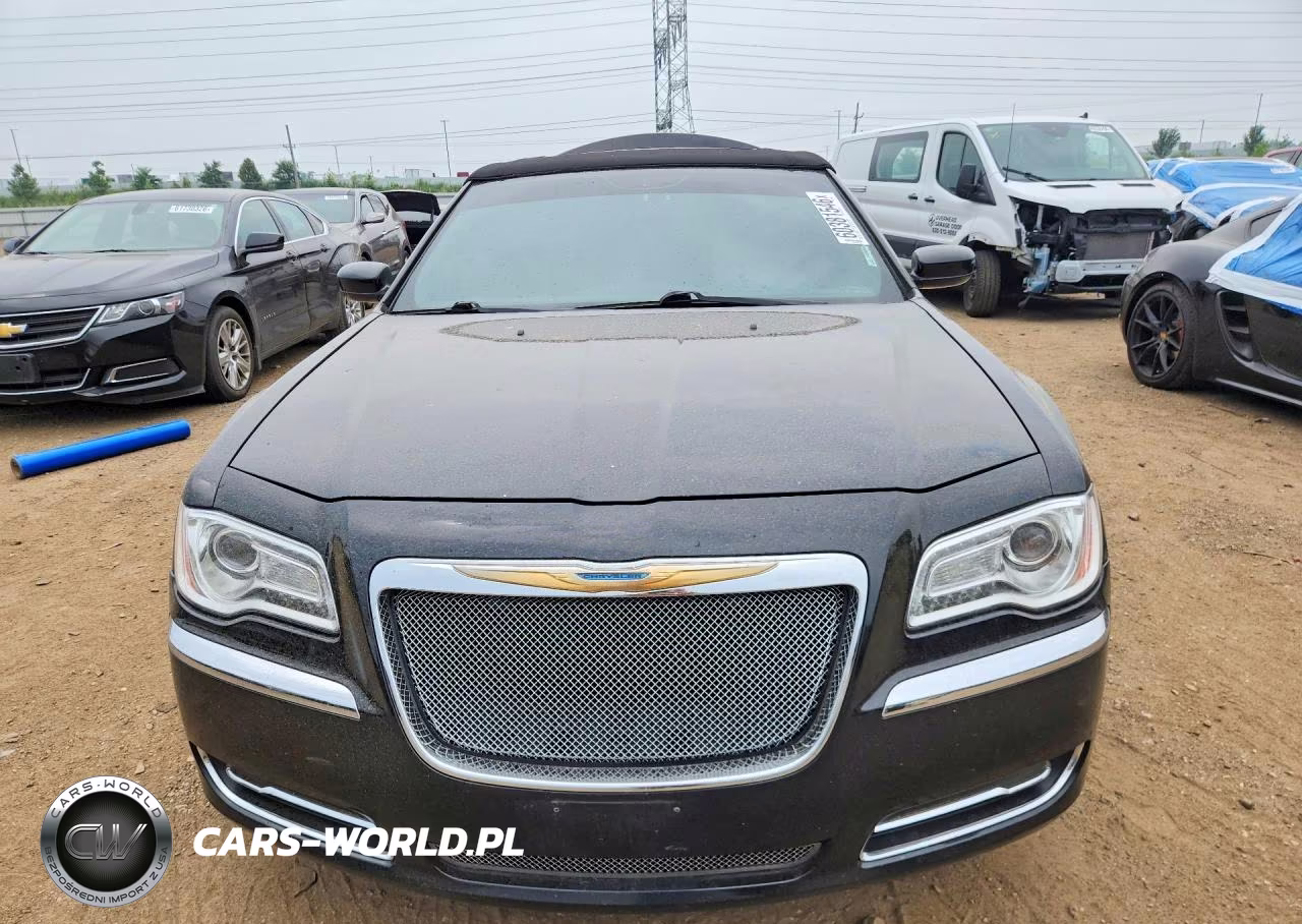 2014 Chrysler 300 VIN:2C3CCAAG8EH138494 - 5