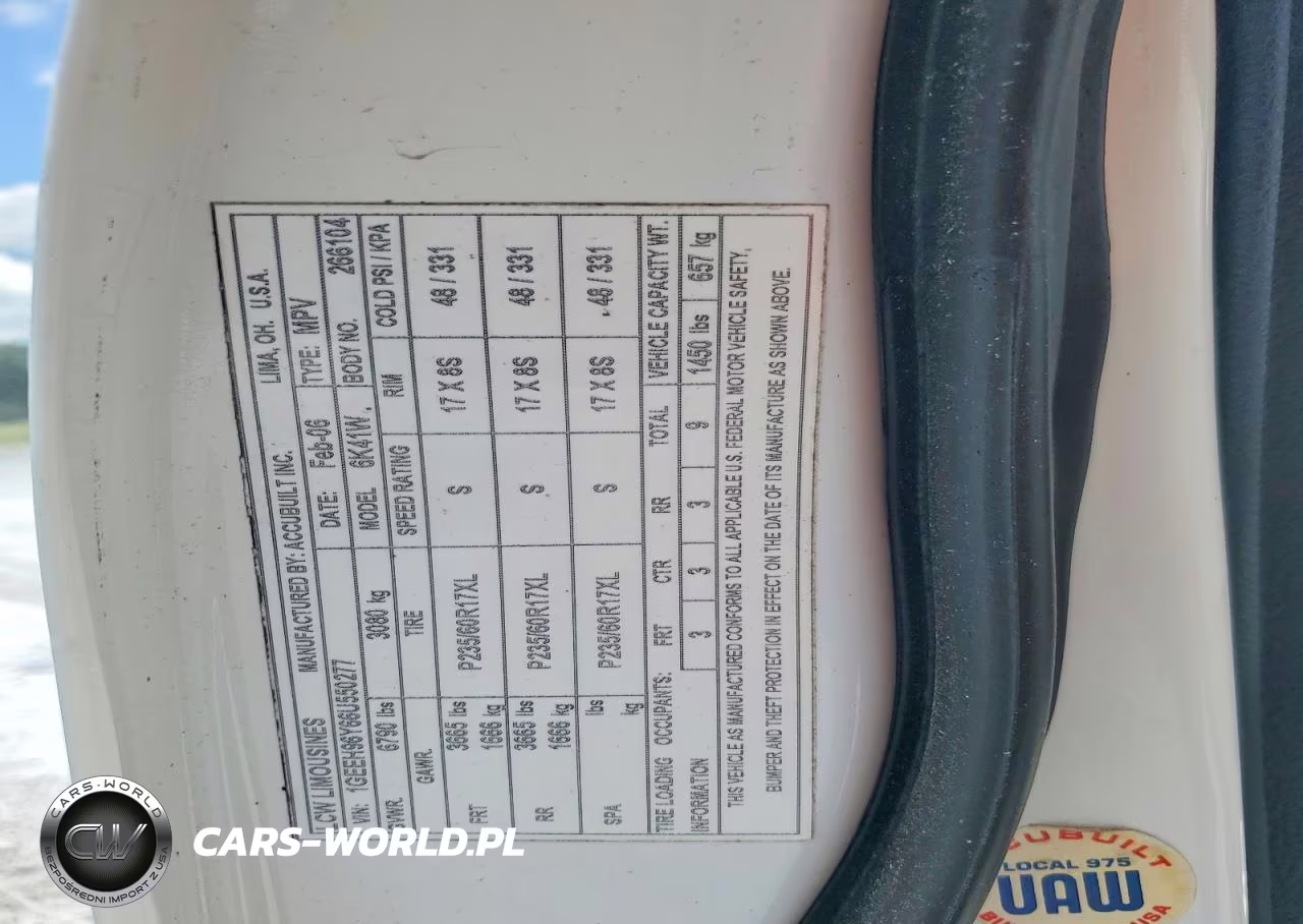 2006 Cadillac Professional Chassis VIN:1GEEH96Y66U550277 - 12
