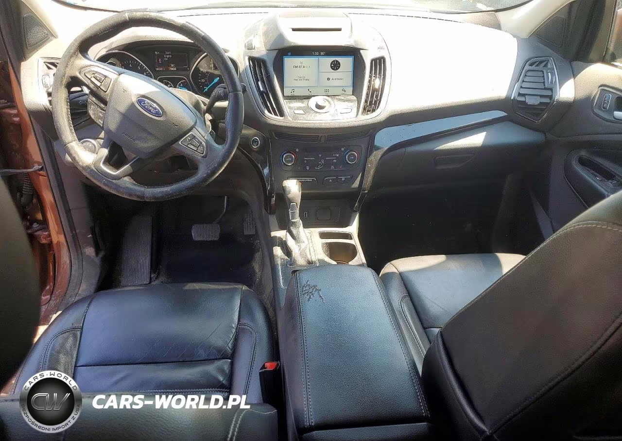 2017 Ford Escape Titanium VIN:1FMCU0J99HUD51357 - 8