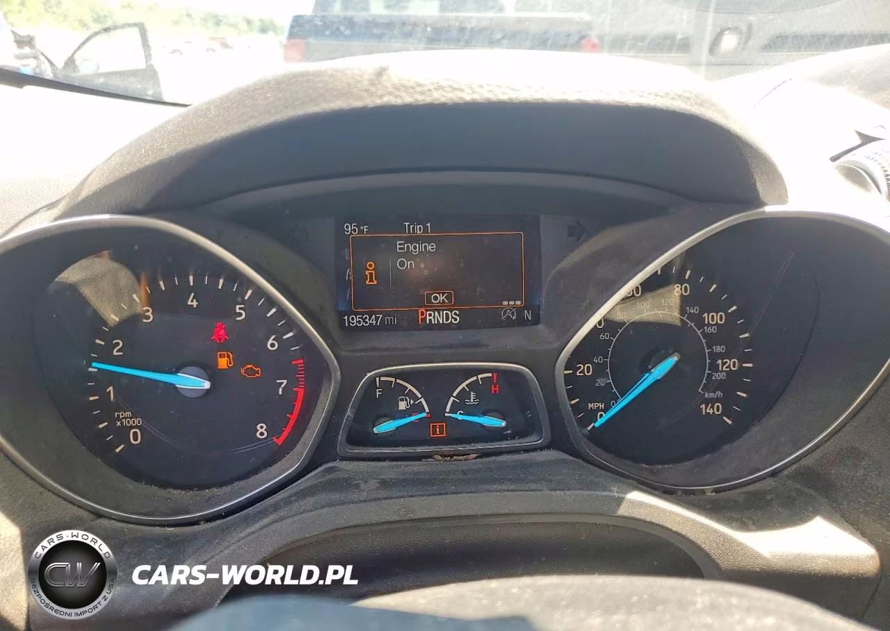 2017 Ford Escape Titanium VIN:1FMCU0J99HUD51357 - 9