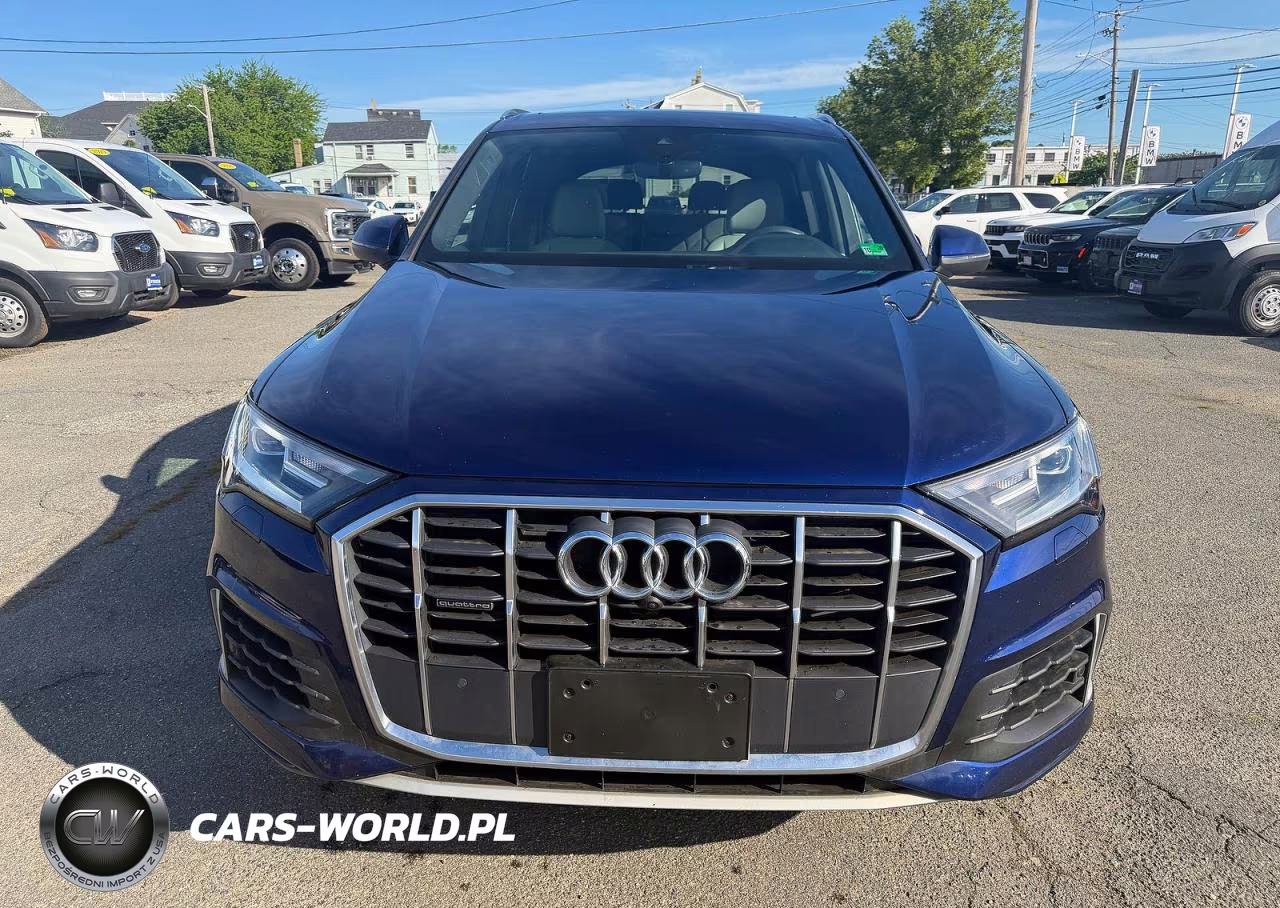 2021 Audi Q7 Premium Plus VIN:WA1LXAF72MD014929 - 11