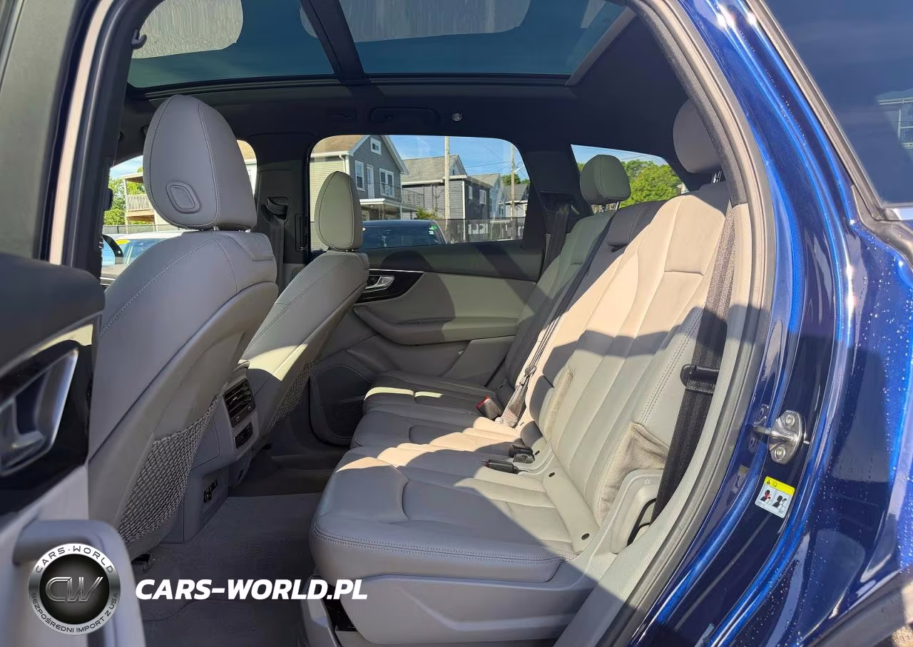 2021 Audi Q7 Premium Plus VIN:WA1LXAF72MD014929 - 6