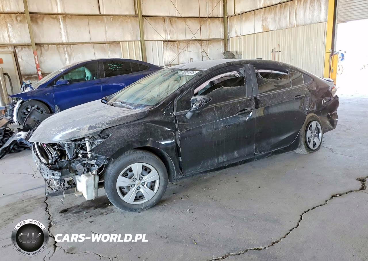2018 Chevrolet Cruze Ls – zdjęcie 1 z 12