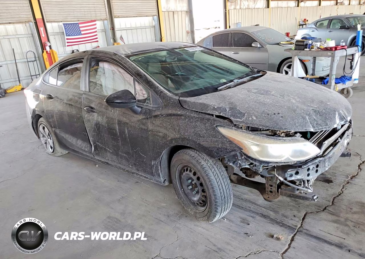 2018 Chevrolet Cruze Ls VIN:1G1BC5SM0J7198562 - 4