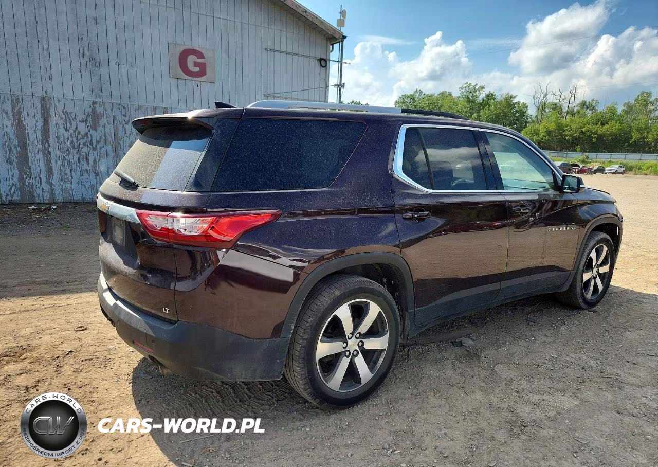 2018 Chevrolet Traverse Lt VIN:1GNERHKW3JJ168939 - 3