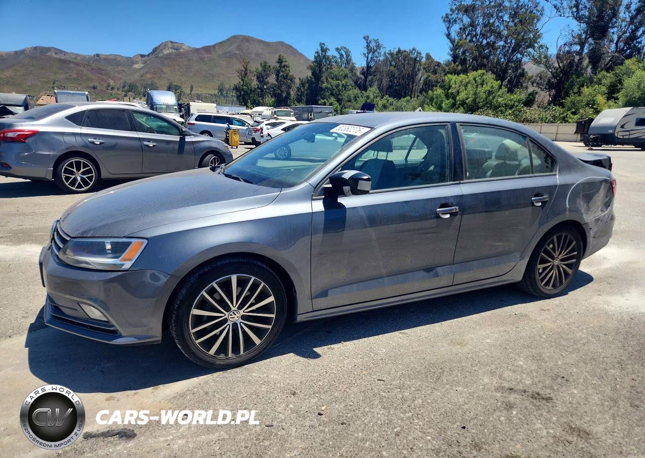2016 Volkswagen Jetta Sport – zdjęcie 1 z 12