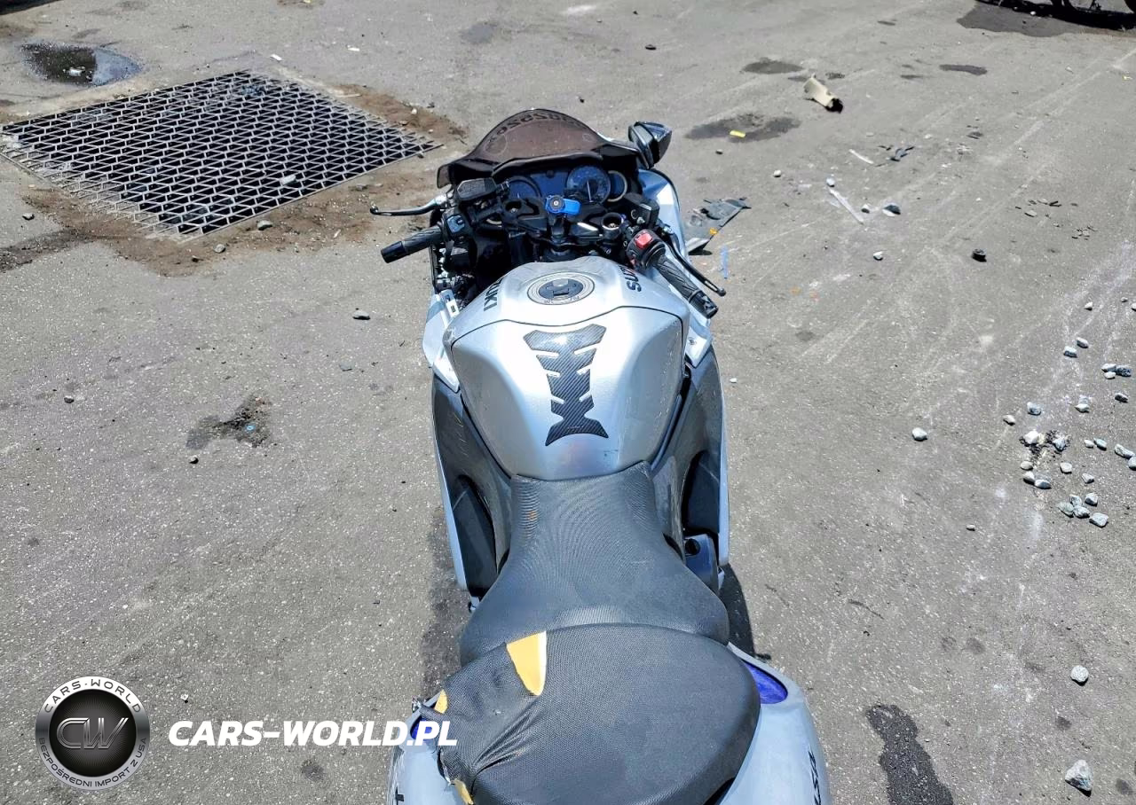 2025 Suzuki Gsx1300 Rr VIN:JS1EJ11B2S7100727 - 6