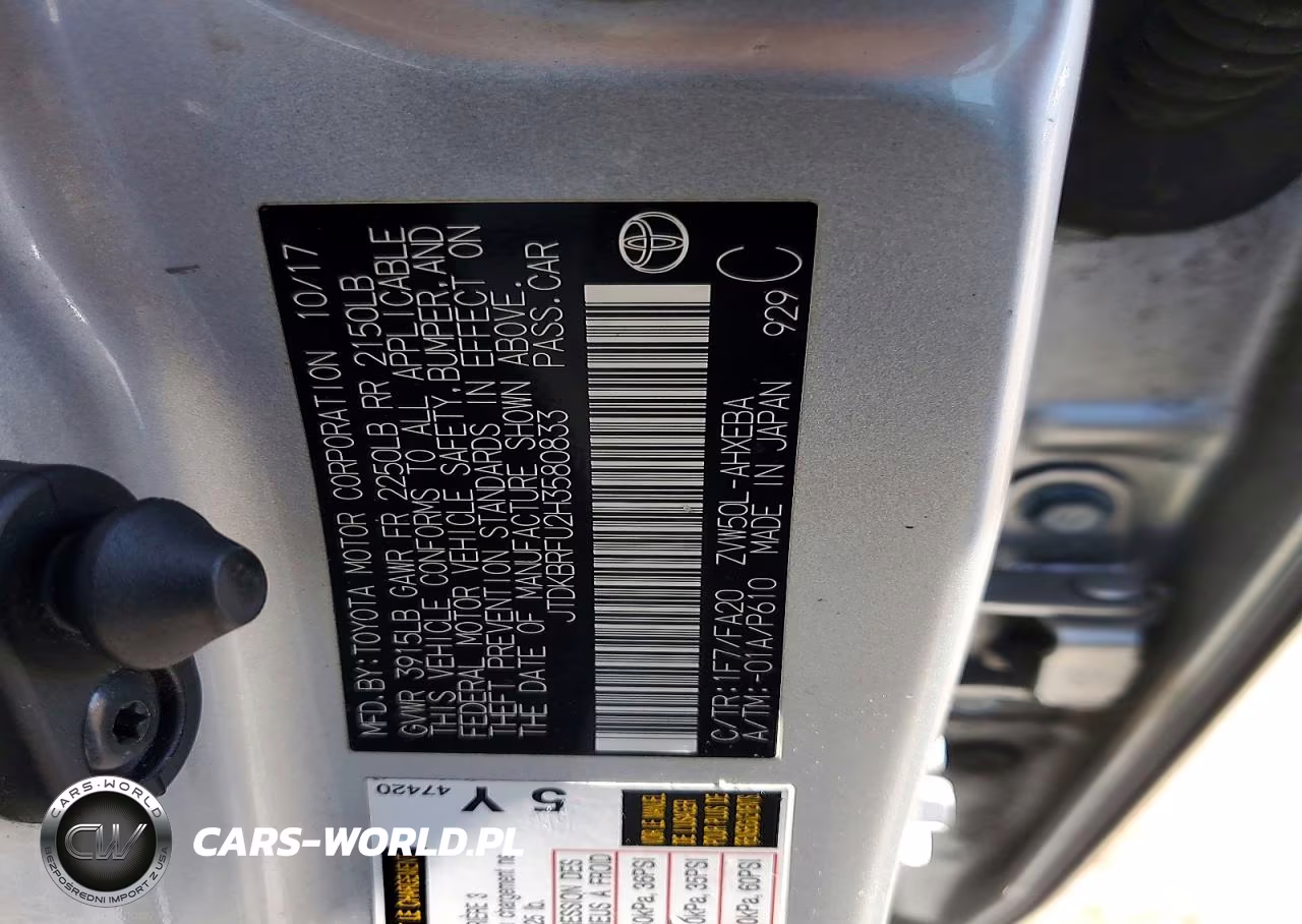 2017 Toyota Prius Two VIN:JTDKBRFU2H3580833 - 13