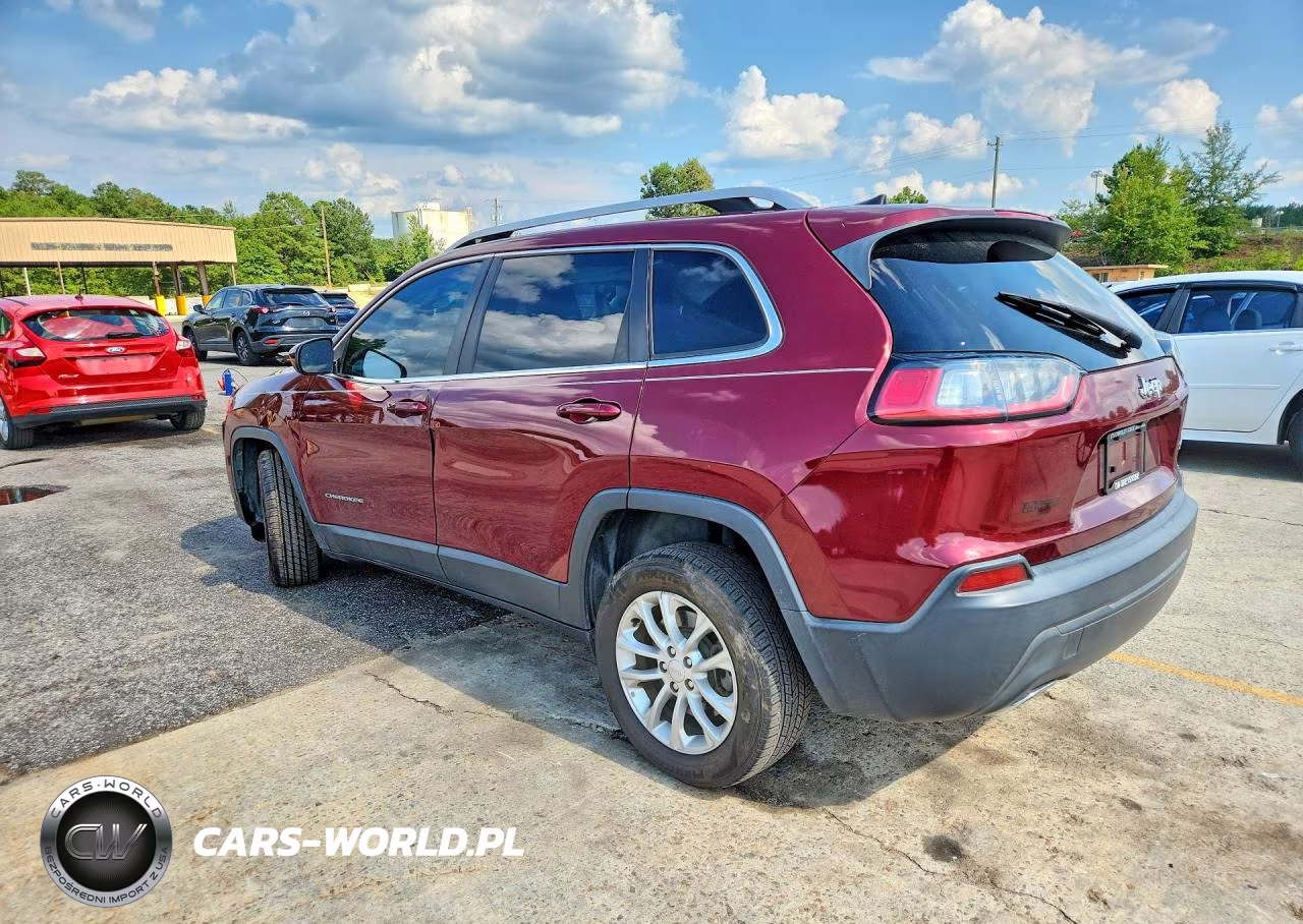 2019 Jeep Cherokee Latitude VIN:1C4PJLCX3KD263181 - 2