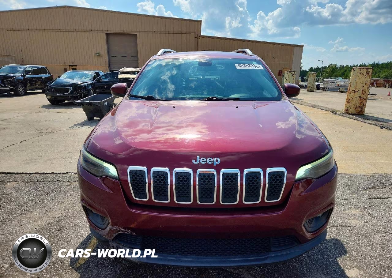 2019 Jeep Cherokee Latitude VIN:1C4PJLCX3KD263181 - 5