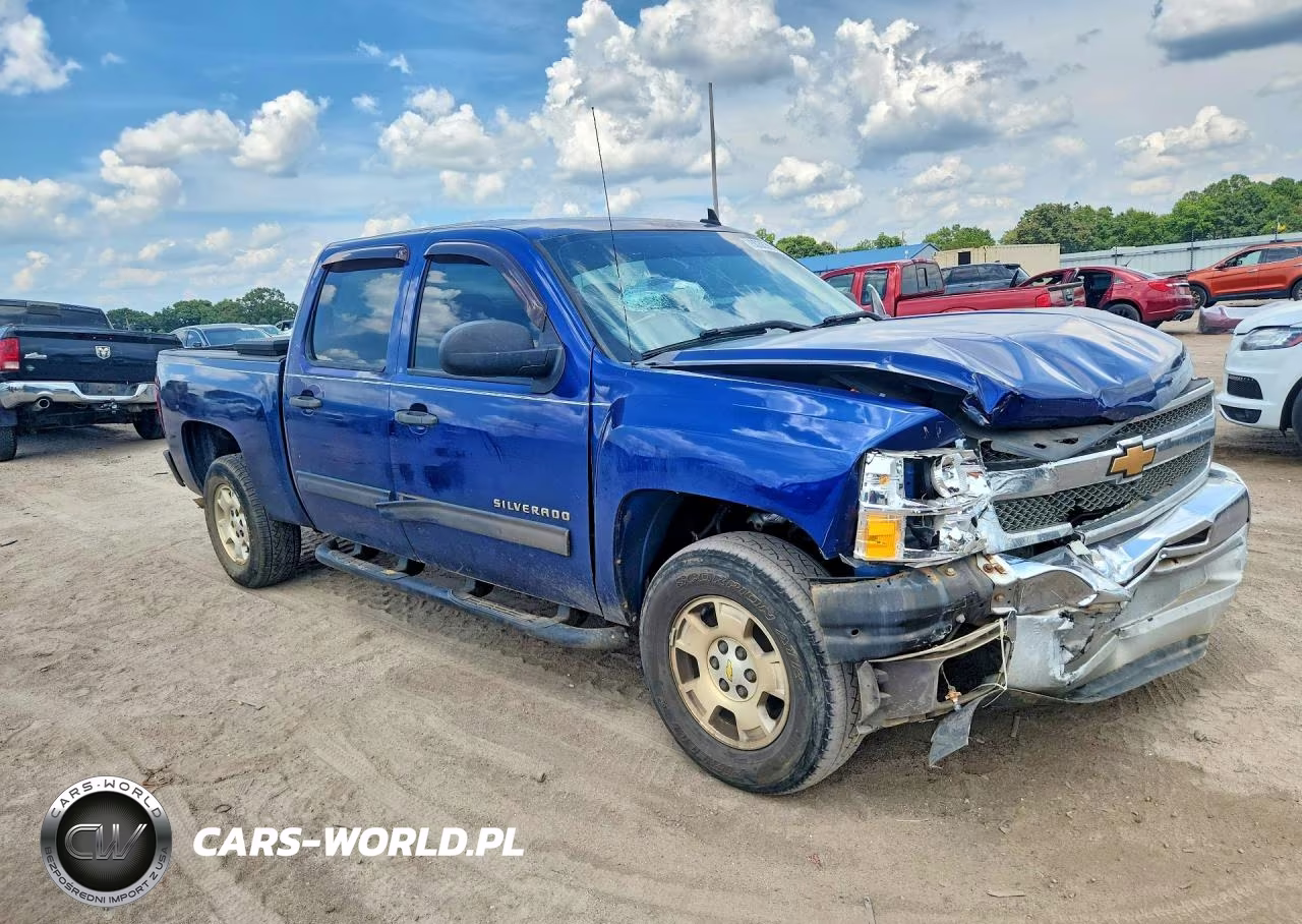 2013 Chevrolet Silverado VIN:3GCPCSE01DG280894 - 4