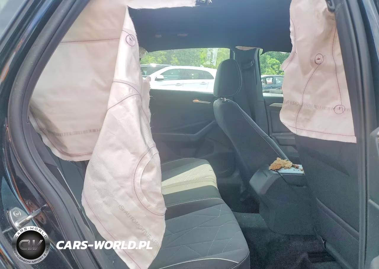 2025 Volkswagen Jetta Sport VIN:3VWBX7BU1SM077566 - 10