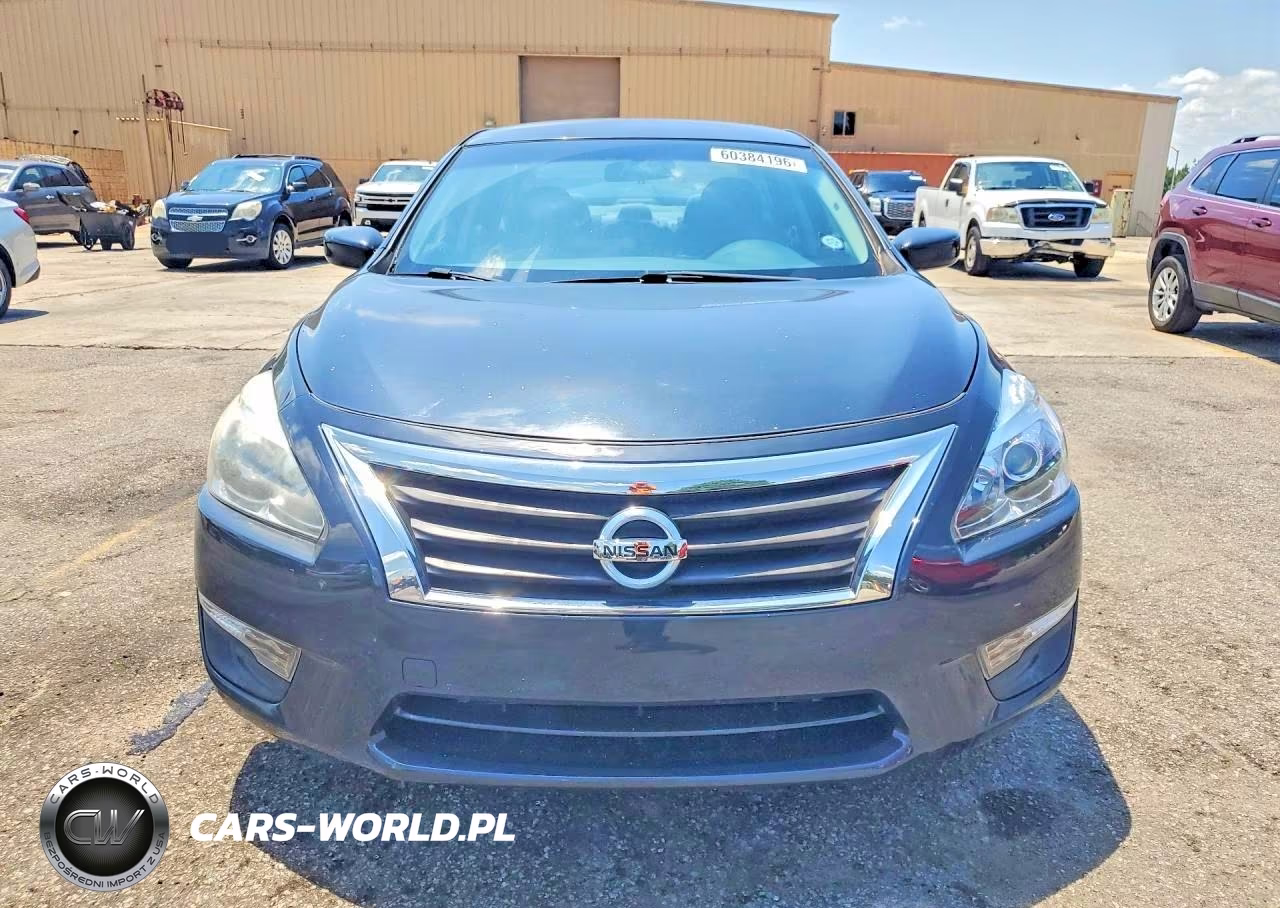 2015 Nissan Altima 2.5 S VIN:1N4AL3AP3FN329348 - 5