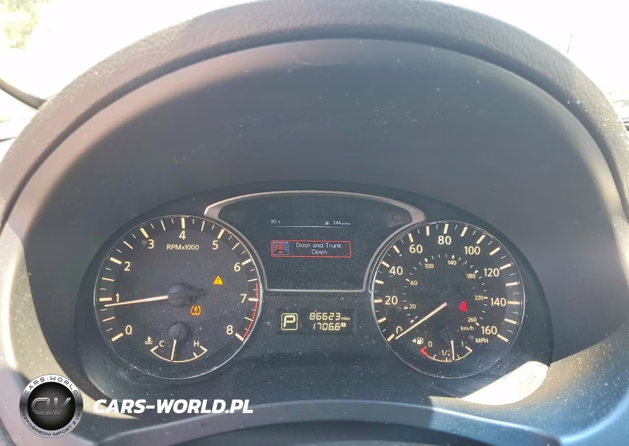 2015 Nissan Altima 2.5 S VIN:1N4AL3AP3FN329348 - 9