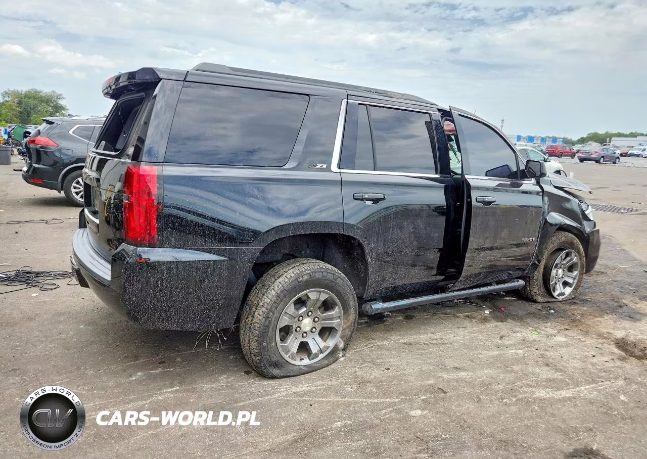 2019 Chevrolet Tahoe K1500 Lt VIN:1GNSKBKC7KR189421 - 3