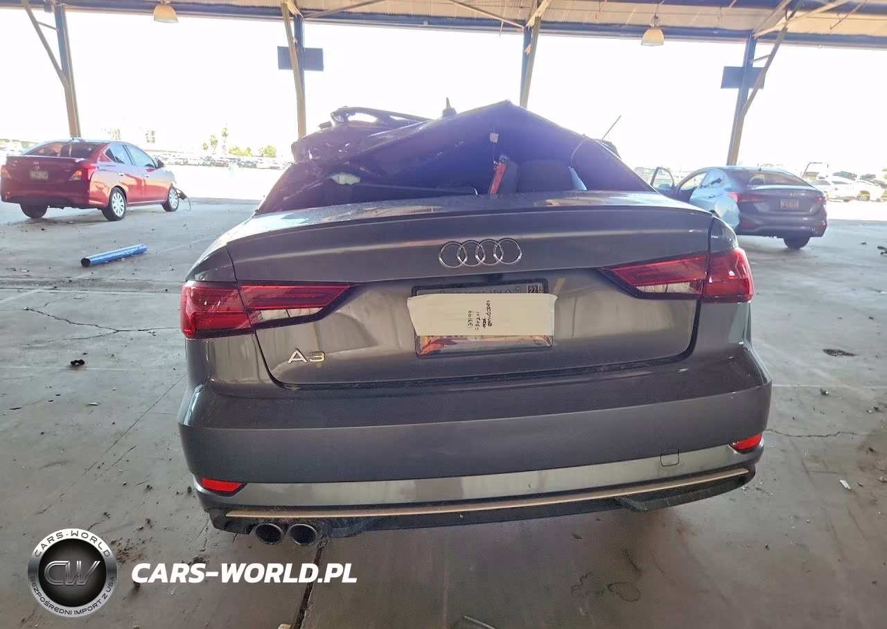 2018 Audi A3 Premium VIN:WAUAUGFF0J1034266 - 6