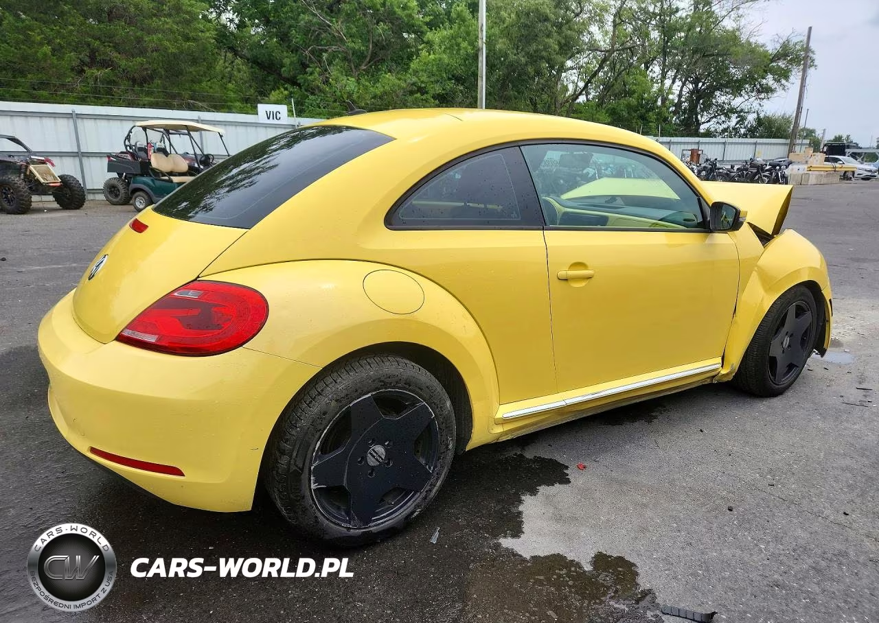2012 Volkswagen Beetle VIN:3VWJP7AT2CM602527 - 3