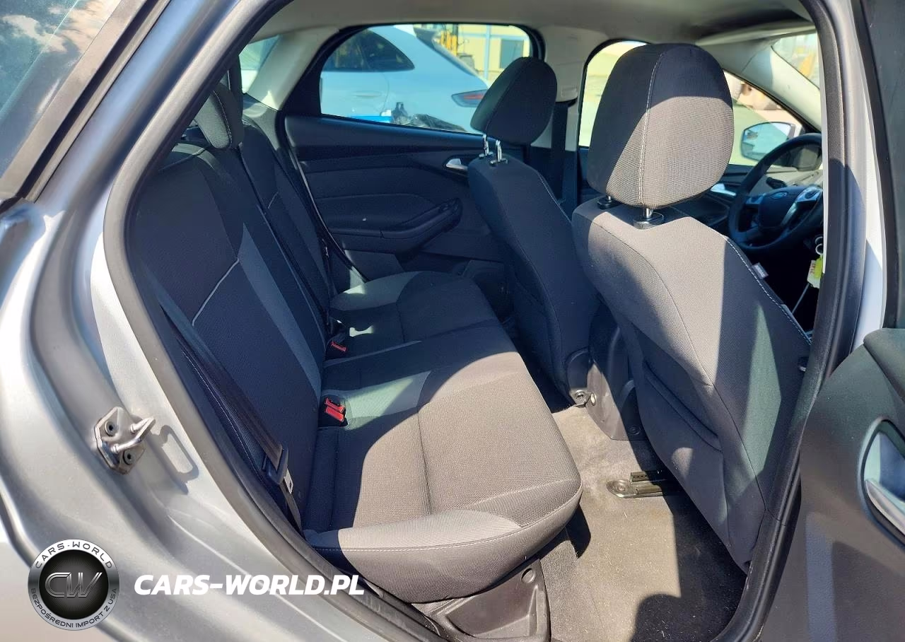 2013 Ford Focus Se VIN:1FADP3F27DL115616 - 10