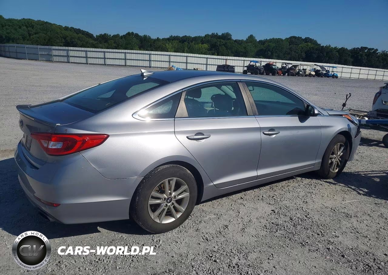 2016 Hyundai Sonata Se VIN:5NPE24AF2GH333100 - 3