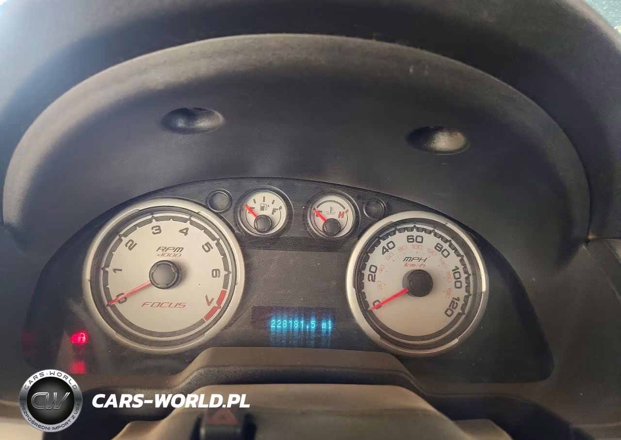 2008 Ford Focus Se VIN:1FAHP33N18W179039 - 9