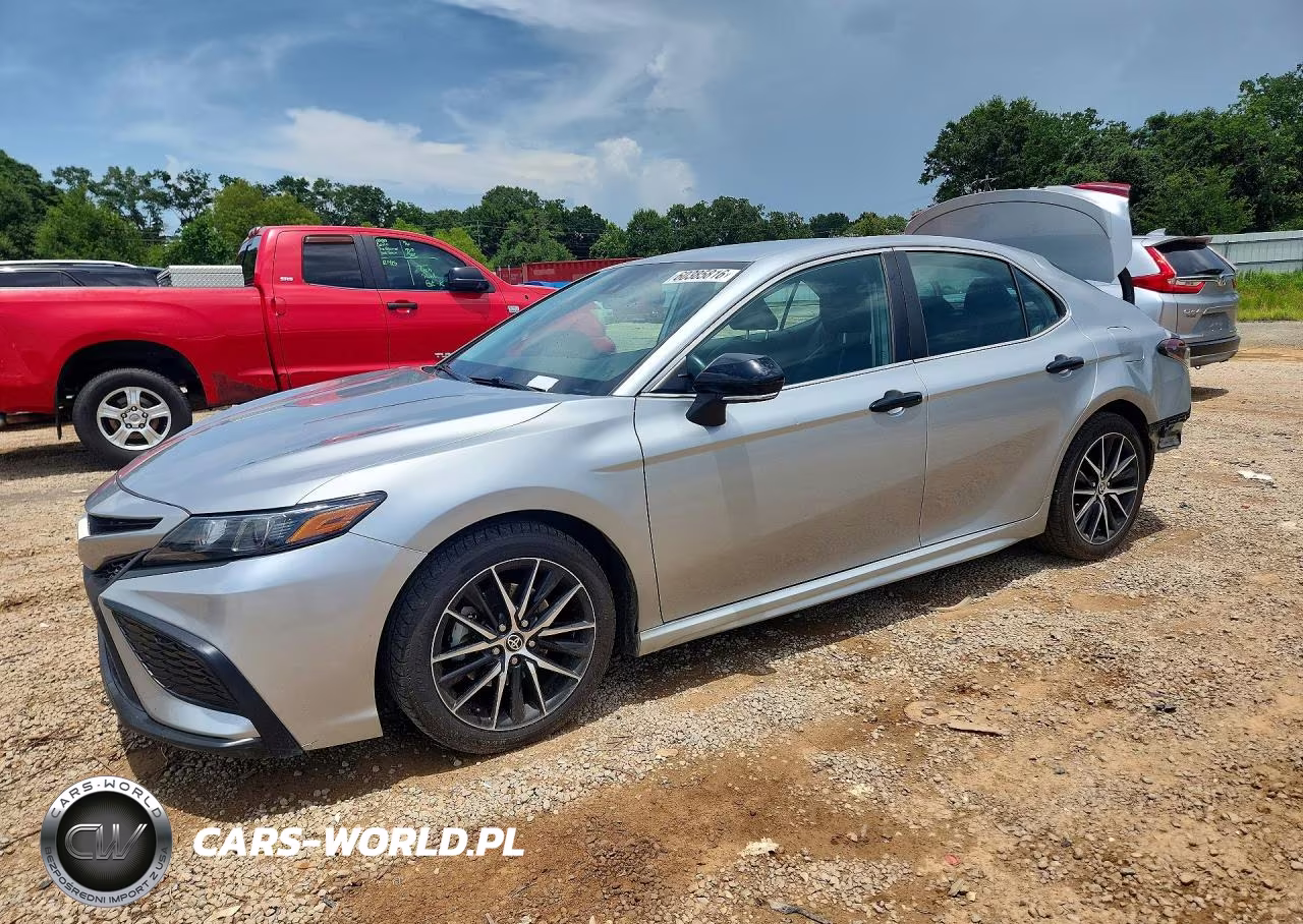 2022 Toyota Camry VIN:4T1G11AK3NU689318 - 1