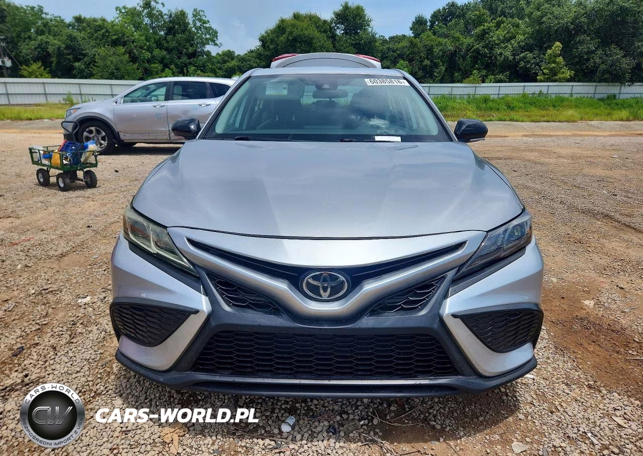 2022 Toyota Camry VIN:4T1G11AK3NU689318 - 5