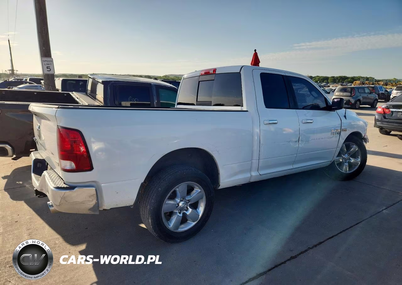 2015 Ram 1500 Slt VIN:1C6RR6GT4FS754636 - 3