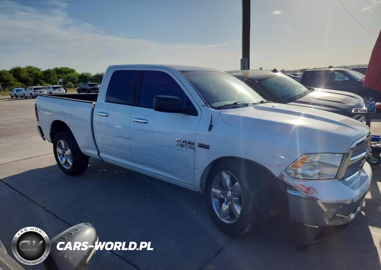 2015 Ram 1500 Slt VIN:1C6RR6GT4FS754636 - 4