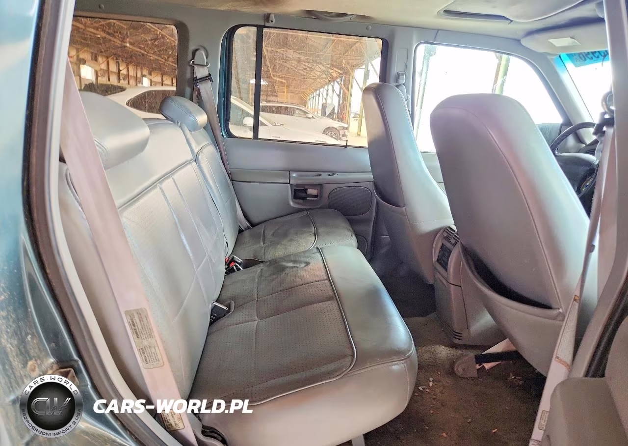 1996 Ford Explorer VIN:1FMDU35P2TUD62756 - 11